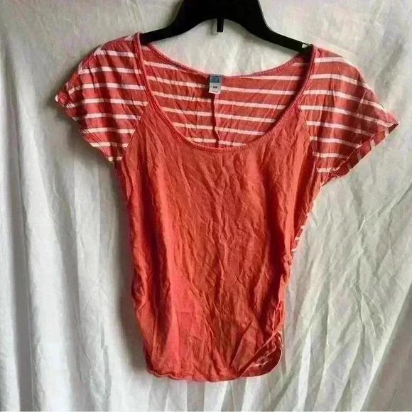 Old Navy Maternity Peach & White Striped Short Sleeve Shirt Size S - Picture 1 of 3